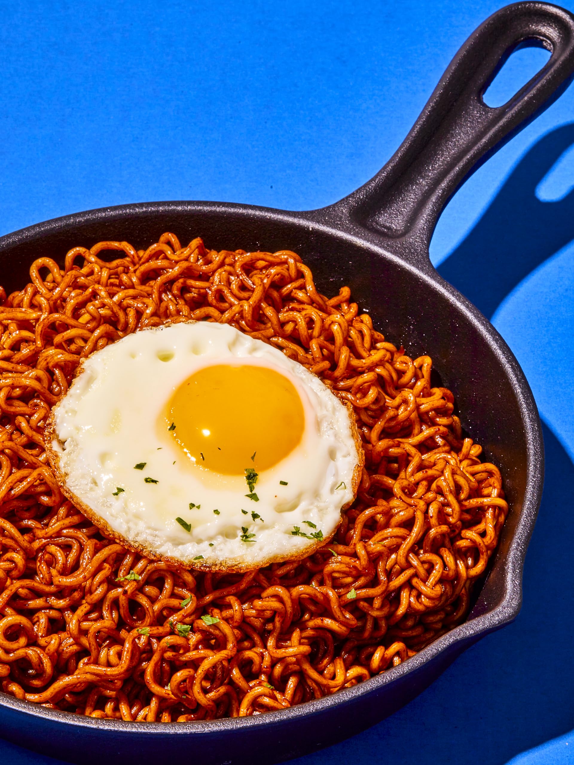 Korean Street K-BBQ Jjajang Ramen Istantaneo Cup 104 g non piccante